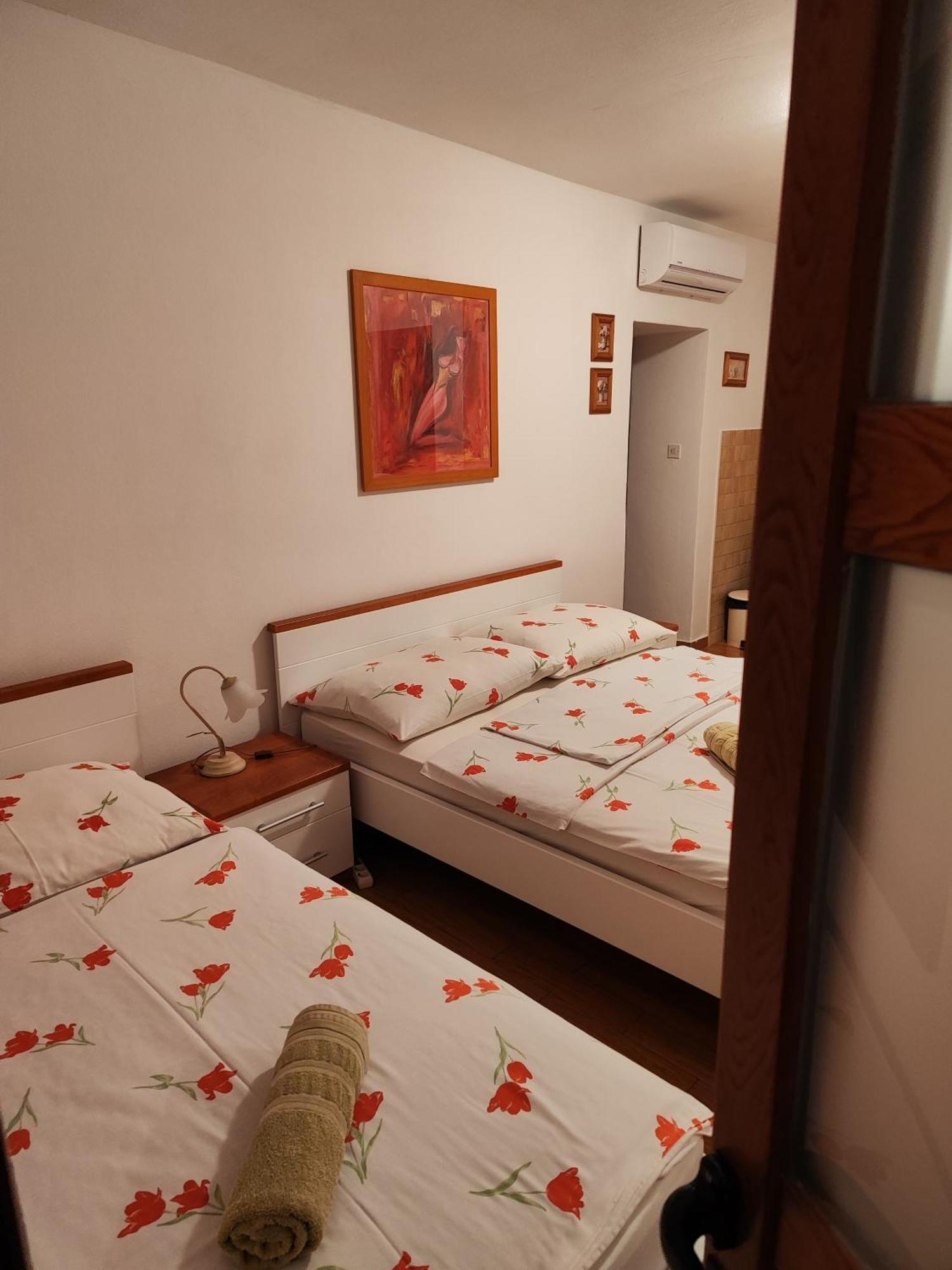 Apartmani Am คิร์ก ภายนอก รูปภาพ